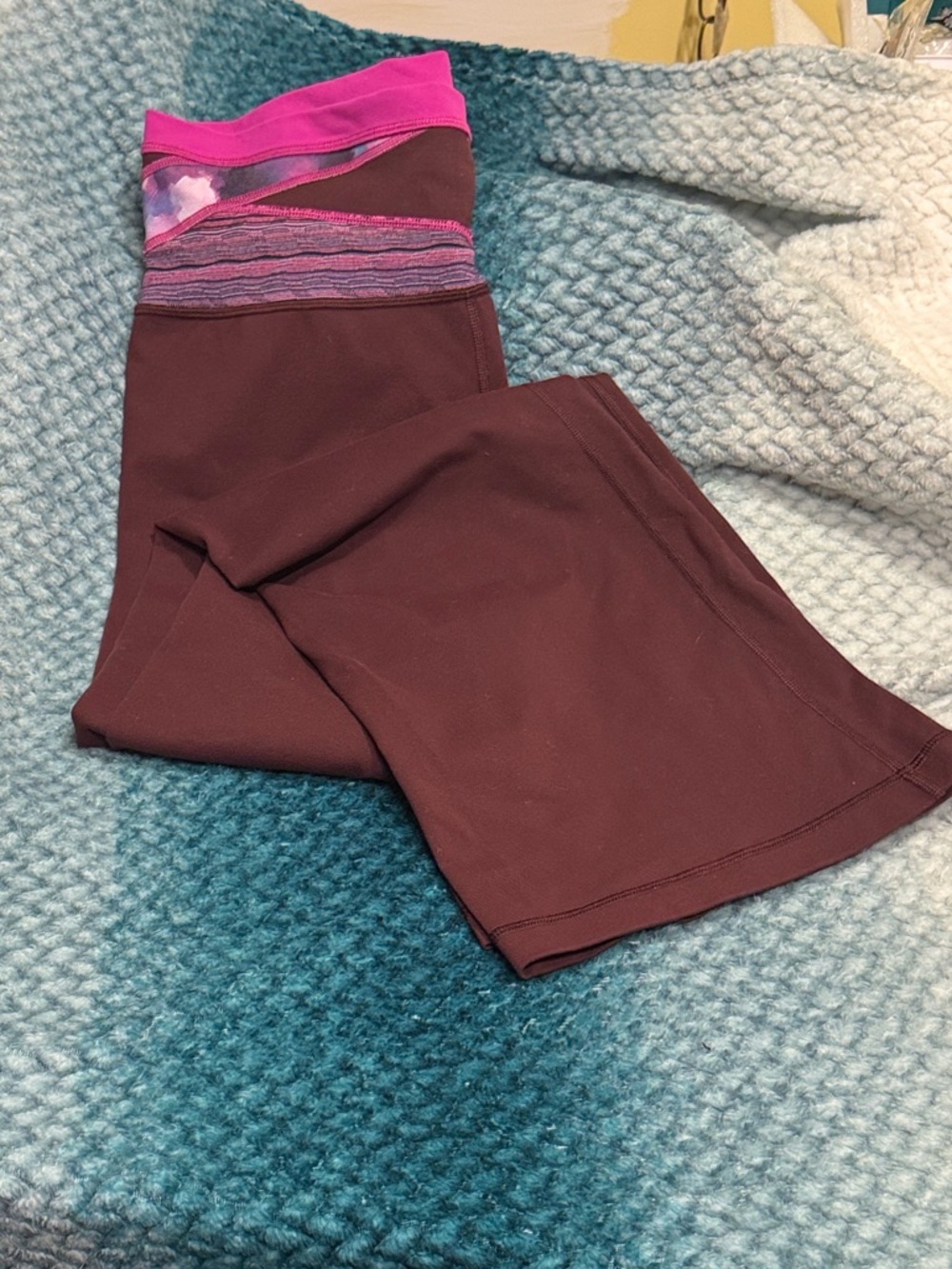 Lululemon  Reversible Flare Yoga Pants sz L